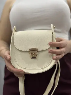 Omarı Şık Bej Cilt Çanta