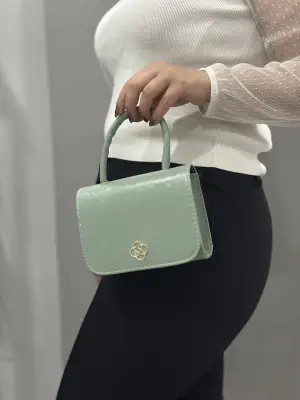 Omarı Doğal Bakımın Saf Güzelliği - Mint Cilt Bakım Çantası