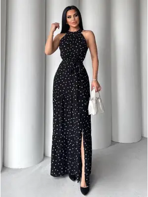 Omarı Şık ve Feminen Puantiyeli Yırtmaçlı Elbise