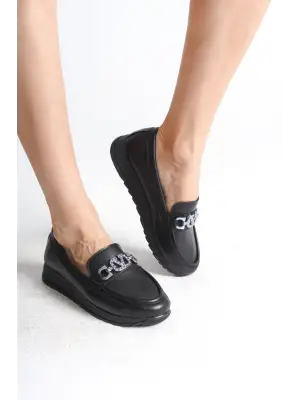 Omarı Rahat Tabanlı Tokalı Siyah Bayan Babet Ayakkabısı