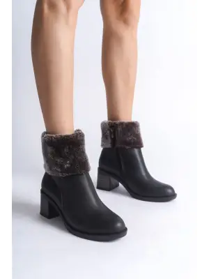 Omarı Kürklü Detaylı Siyah Bayan Bot - Rahat Tabanlı ve Şık Tasarım