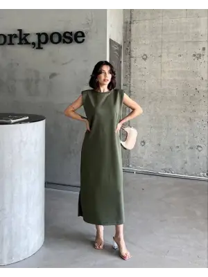 Omarı Şık Vatkalı Elbise Modelleri