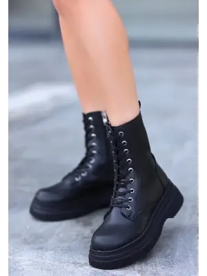 Omarı Siyah Cilt Bağcıklı Bot - Kadınlar İçin Şık ve Rahat Bot