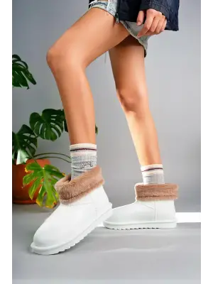 Omarı Su Geçirmez ve Kürklü Beyaz Oval Burunlu Bot