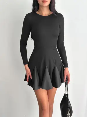 Omarı Crep Mini Elbise - Eteği Kloş Tasarımıyla Şıklık