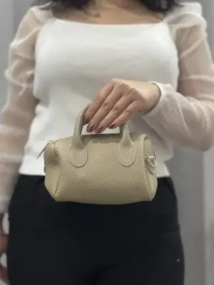 Omarı Şık Vizon Renkli Deri Çanta