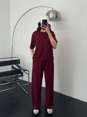 Omarı Rahatlık ve Şıklığı Bir Arada Sunan Modal Alt Üst Takım