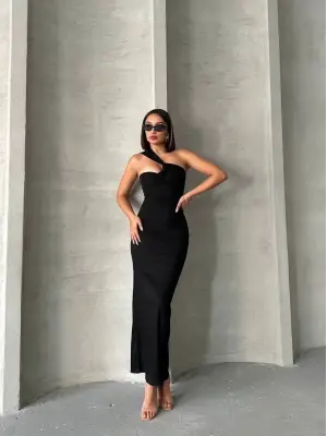 Omarı Şık Krinkıl Tek Omuz Siyah Uzun Elbise