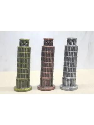 Metal Pisa Kulesi