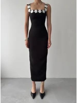 Mıng Çiçek Detaylı Elbise