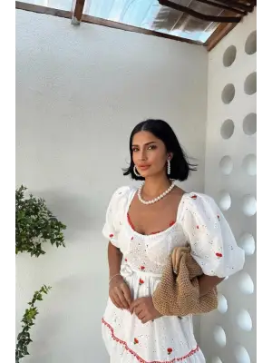 Nar Çiçeği Dantel Detaylı Brode Elbise