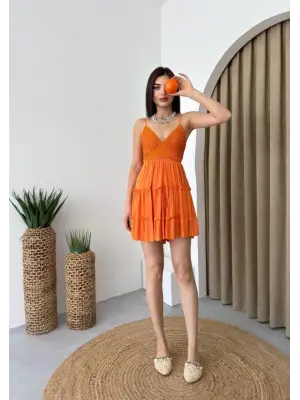 Nivel Göğsü Büzgülü Elbise