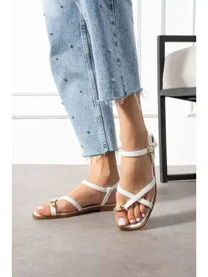 Nordi Beyaz Cilt Kemerli Sandalet