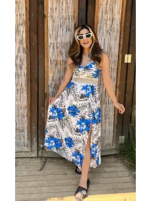 Omarı Çiçek Desenli Yandan Yırtmaçlı Maksi Elbise
