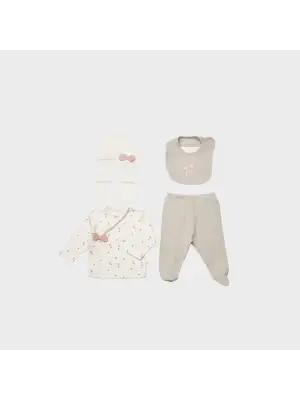 Omarı Elegan Bebeğiniz İçin Rahat ve Şık Çıkış Seti