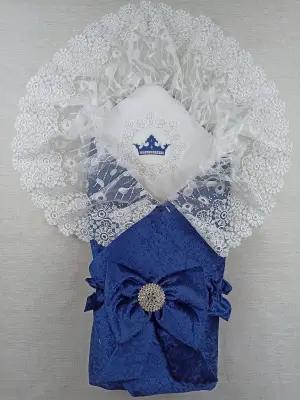 Omarı İnci Fiyonklu Duvaklı Saray Kadife Yenidoğan Bebek Battaniyesi