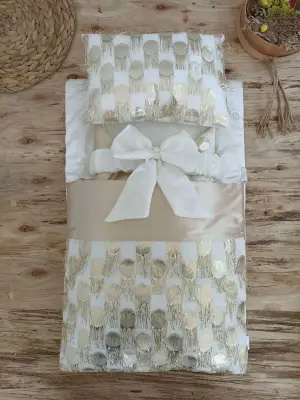 Omarı İzmir İncisi Tül İşlemeli Yenidoğan 3lü Alt Açma Seti Gold