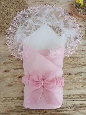 Omarı Kumru İnci Fiyonk Kristalli Bebek Battaniyesi