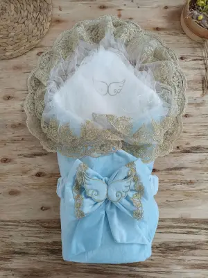 Omarı Mavi Melek Kanatlı Yenidoğan Battaniye