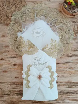 Omarı Prenses Temalı Yenidoğan Pamuk Kundak Bebek Battaniyesi