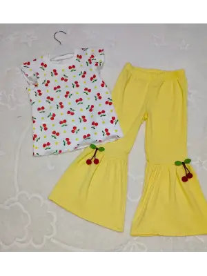 Omarı Sevimli Kiraz Desenli Kız Çocuk Tişört Takımı Sarı