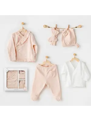 Omarı Sevimli Tavşanlar Bebeğinize Şıklık Katacak 5 Parça Hastane Çıkış Seti