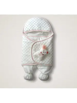 Omarı Sevimli Yenidoğan Oyuncaklı Ayaklı Kundak Battaniyesi