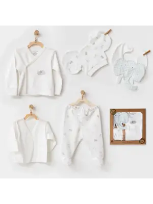Omarı Şık ve Rahat Bebek Çıkış Takımı Ekru Renkli