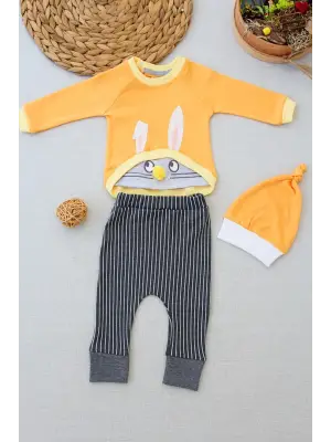 Omarı Şımarık Tavşan Nakışlı Bebek Takımı