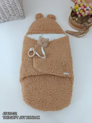 Omarı Yenidoğan Bebek Battaniyesi - Kulaklı Şapkalı ve Cırt Kapamalı - Kahverengi