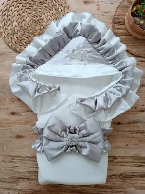 Omarı Yenidoğan Lüks Kelebek Nakışlı Bebek Battaniyesi - Kundak Gri