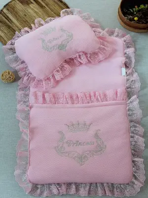 Omarı Yenidoğan Sahra Taç Nakışlı Alt Açma Seti