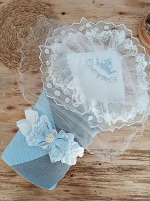 Omarı Yenidoğan Taç Nakışlı Mavi Bebek Battaniyesi
