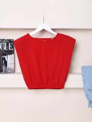 Omarı Kırmızı Omuzları Vatkalı Beli Lastikli Bluz