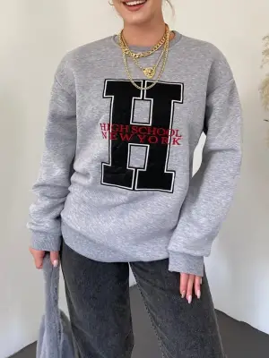 Önü Nakışlı Bisiklet Yaka Sweat Tunik -Gri