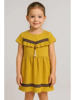 Önü püsküllü boncuk detaylı kız çocuk elbisesi hardal