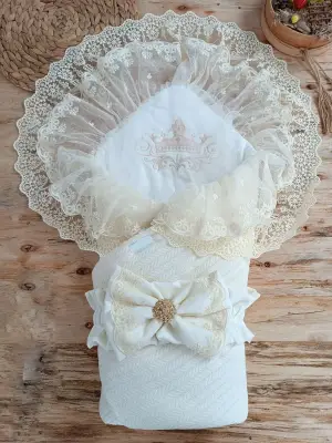 Şık İncili Güpür Kundak Bebek Battaniyesi