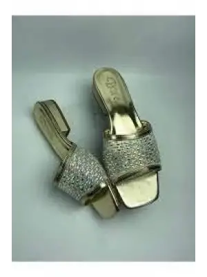 Omarı Altın Cilt İşlemeli Terlik Modası