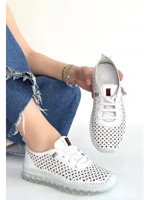 Otja Beyaz Deri Lazerli Bağcıklı Spor Ayakkabı