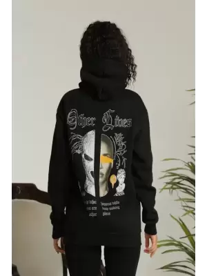 Oversize Kapüşonlu Siyah Sweatshirt