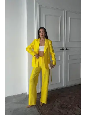 Omarı Parlak Neon Beli Kuşaklı Ceket ve Pantolon Takımı