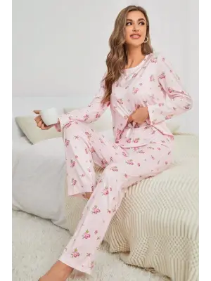 Omarı Pembe Çiçek Desenli Yumuşak Pijama Takımı