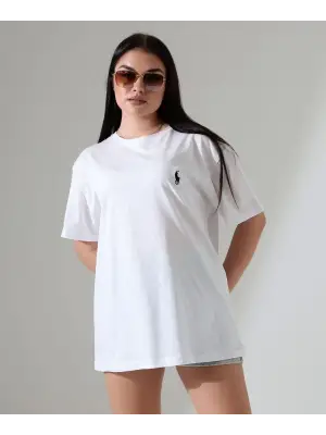 Göz Alıcı Nakış İşlemeli Tişört