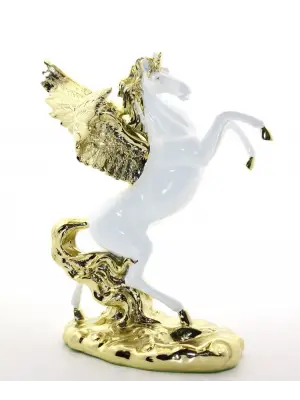 Polyester Şahlanan Kanatlı At Figürü