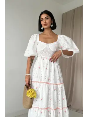 Omarı Dantel Detaylı Brode Elbise