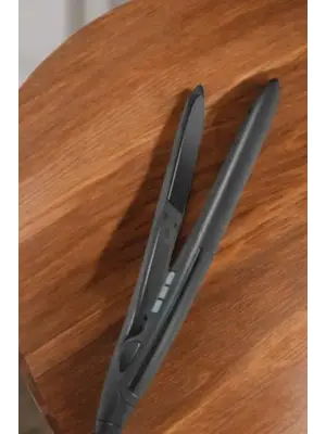 Saç Düzleştirici Led Ekranlı Isı Ayarlı Seramik Kaplama Profesyonel