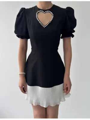 Safe Kalp Detaylı Elbise