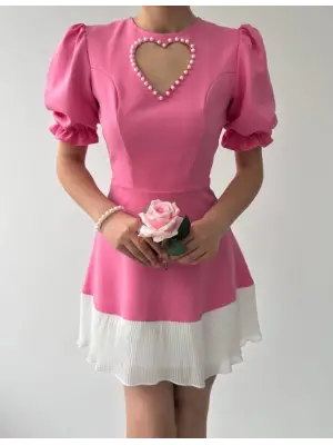 Omarı Zarif Dantel Detaylı Siyah Elbise