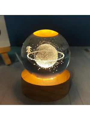 Satürnlü Kız Temalı Işıklı Cam Küresi