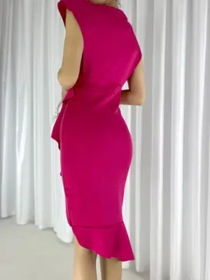   Kumaş Önü Fırfırlı Midi Boy Elbise